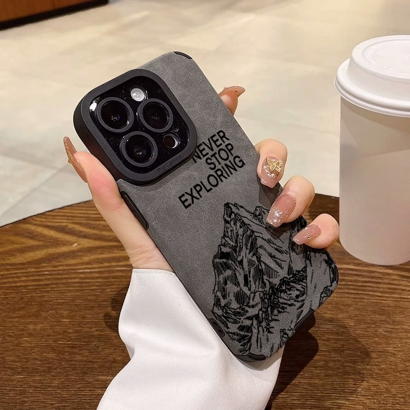 Phone Cases Trending - 세련된 디자인의 'Never Stop Exploring' 폰