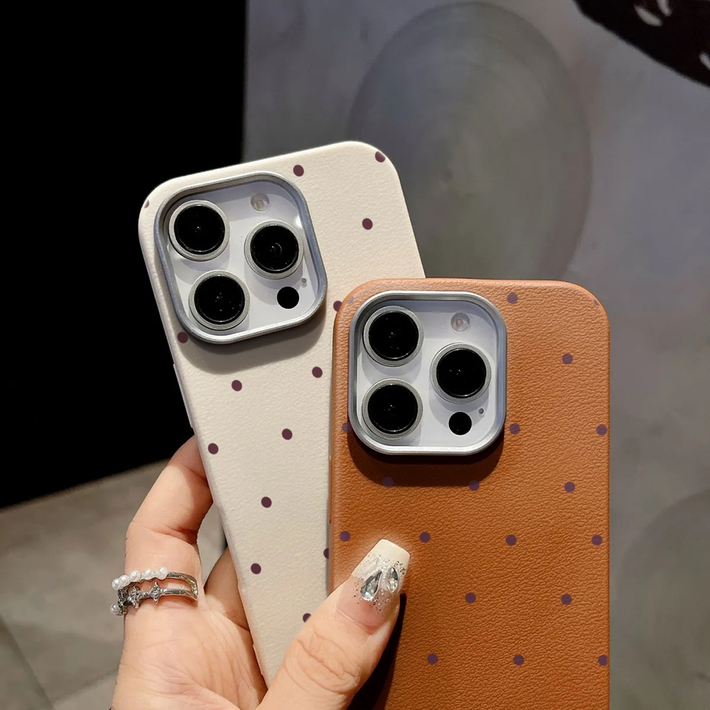 창의적이고 독특한 물방울 무늬 아이폰 17 16 15  - Phone Cases Trending 리뷰 및 가격