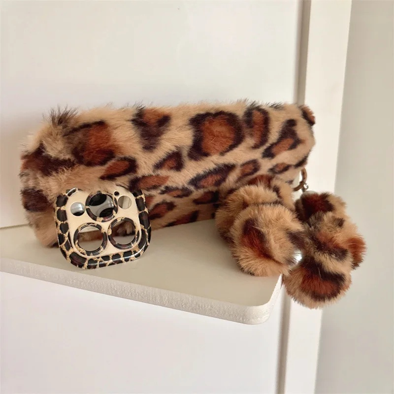세련된 레오파드 무늬의 부드러운 플러시 소재 아이폰 1 - Phone Cases 13 리뷰 및 가격
